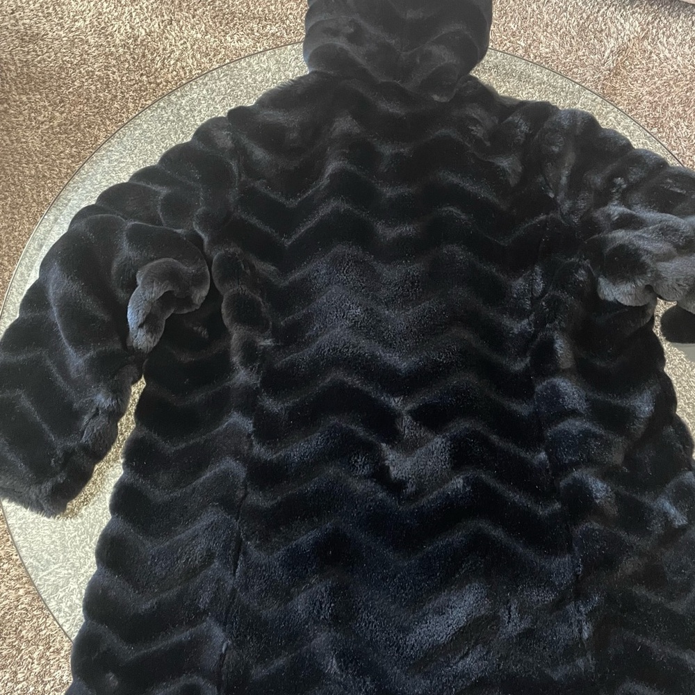 Gallery Elegant Black Faux Fur Teddy Coat 2X - Picture 5 of 17